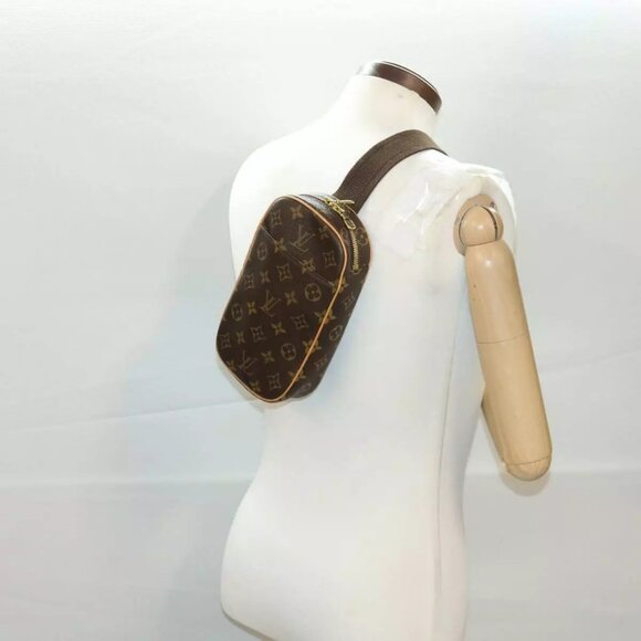 LOUIS VUITTON Monogram Pochette Gange Shoulder Bag LV Auth - Picture 16 of 16